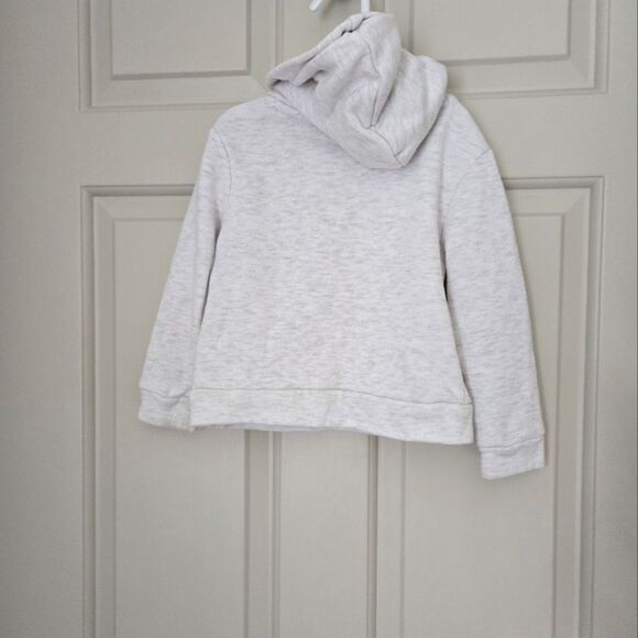 2/$15 Puma sweater size 2 - Picture 4 of 4